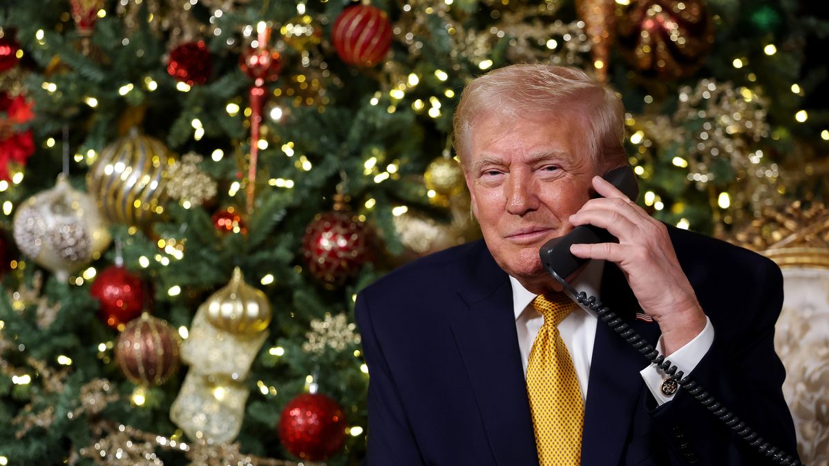 PALM BEACH, FLORIDA - DECEMBER 24: U.S. President Donald Trump calls children as he participates in tracking Santa Claus' movements with the North American Aerospace Defense Command (NORAD) Santa Tracker on Christmas Eve on December 24, 2025 in Palm Beach, Florida. This is the 70th year that NORAD has publicly tracked Santa’s sleigh on its global rounds. (Photo by Tasos Katopodis/Getty Images)