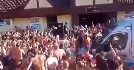 Wiadomo, kogo zatrzymano. Próba samosądu na basenie w Bytomiu