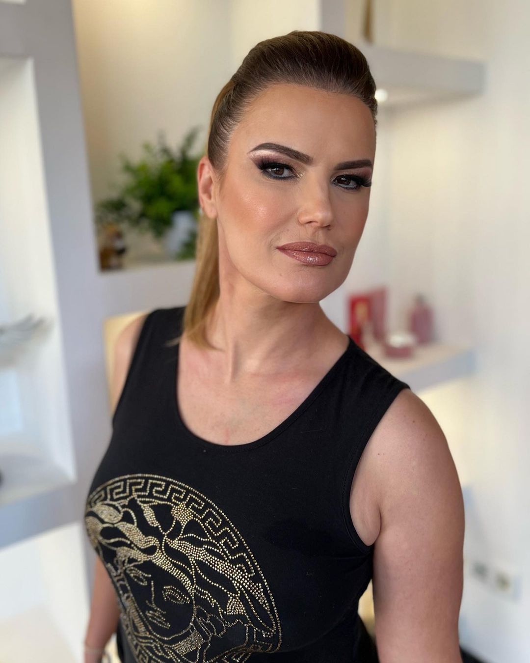 Elma Aveiro