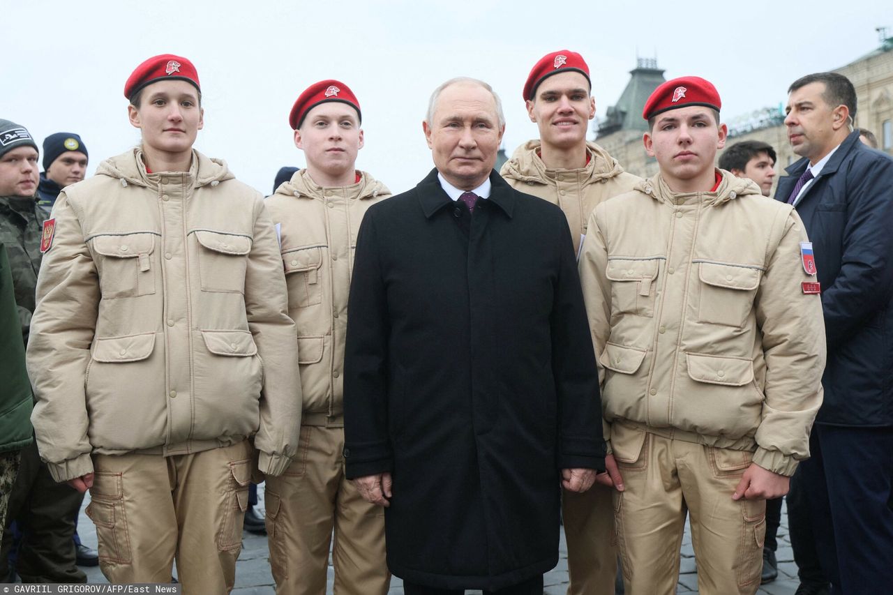 Putin has radically increased the salary for recruits from federal and regional authorities.