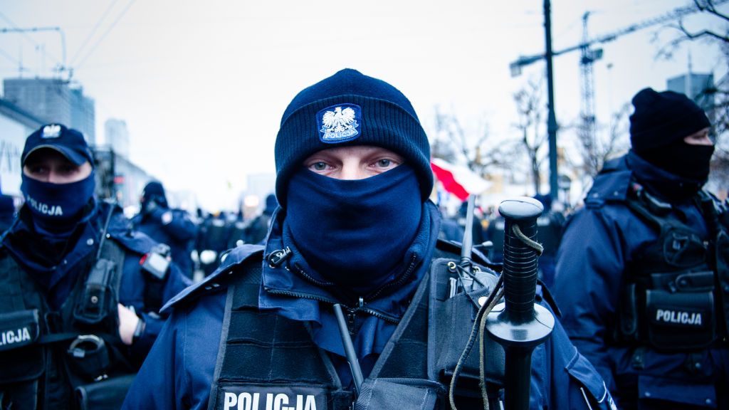 CERT Polska ostrzega przed oszustami, fot. Getty Images