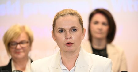 "Nie podpiszę". Minister reaguje po awanturze i propozycji MEN