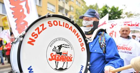 Protest branży energetycznej. Pracownicy elektrowni Turów i górnicy zjadą do Warszawy