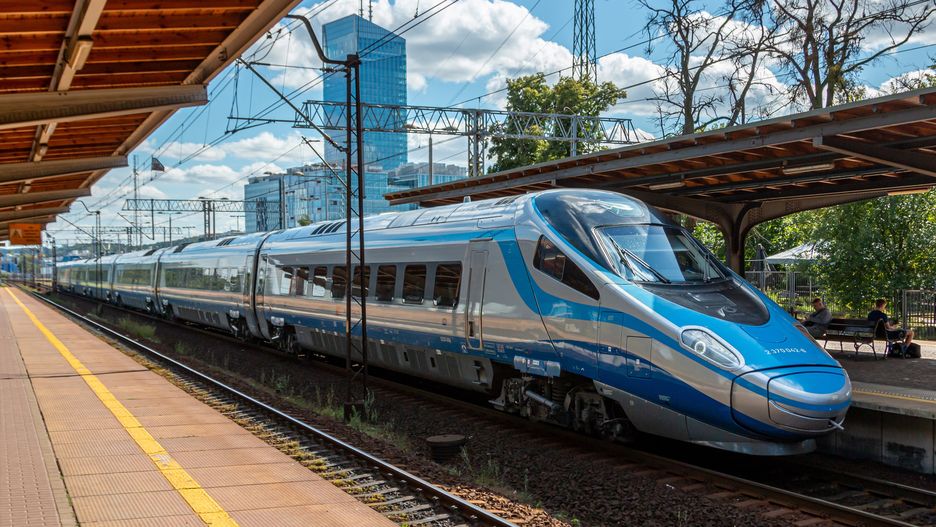 Pendolino wjechał na zły tor