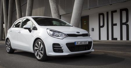 Mały facelifting Kii Rio i Vengi