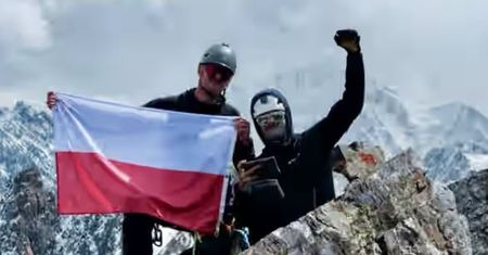 Pawbeats i Patec musieli zawrócić. Lawiny pokrzyżowały plany w Karakorum