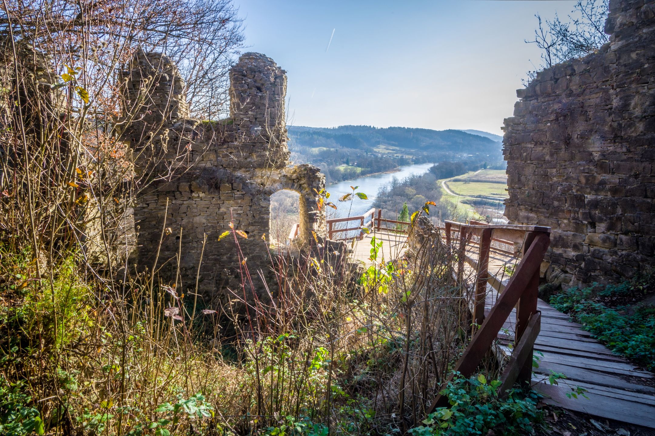 CHEKANOVSKYI_ANDRII
mountain, landscape, nature, rock, castle, mountains, stone, ancient, old, travel, forest, hill, blue, green, architecture, medieval, view, autumn, village, cliff, europe, beskydy mountains, nadsyannia, san, syan, noble family of kmita, lesko, carpathians