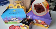 Happy Meal dla dorosłych bez kluczowego gadżetu. Tak wygląda zestaw "Przyjaciele" i sos za 2,50 zł