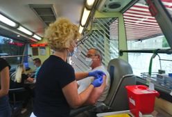 Śląskie. Ofensywa szczepionkowa, punkty m.in. przy parafiach