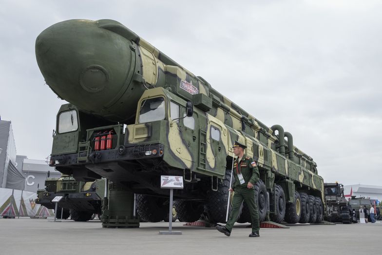 Putin sięgnie po broń atomową? Gen. Koziej: Nie wykluczałbym