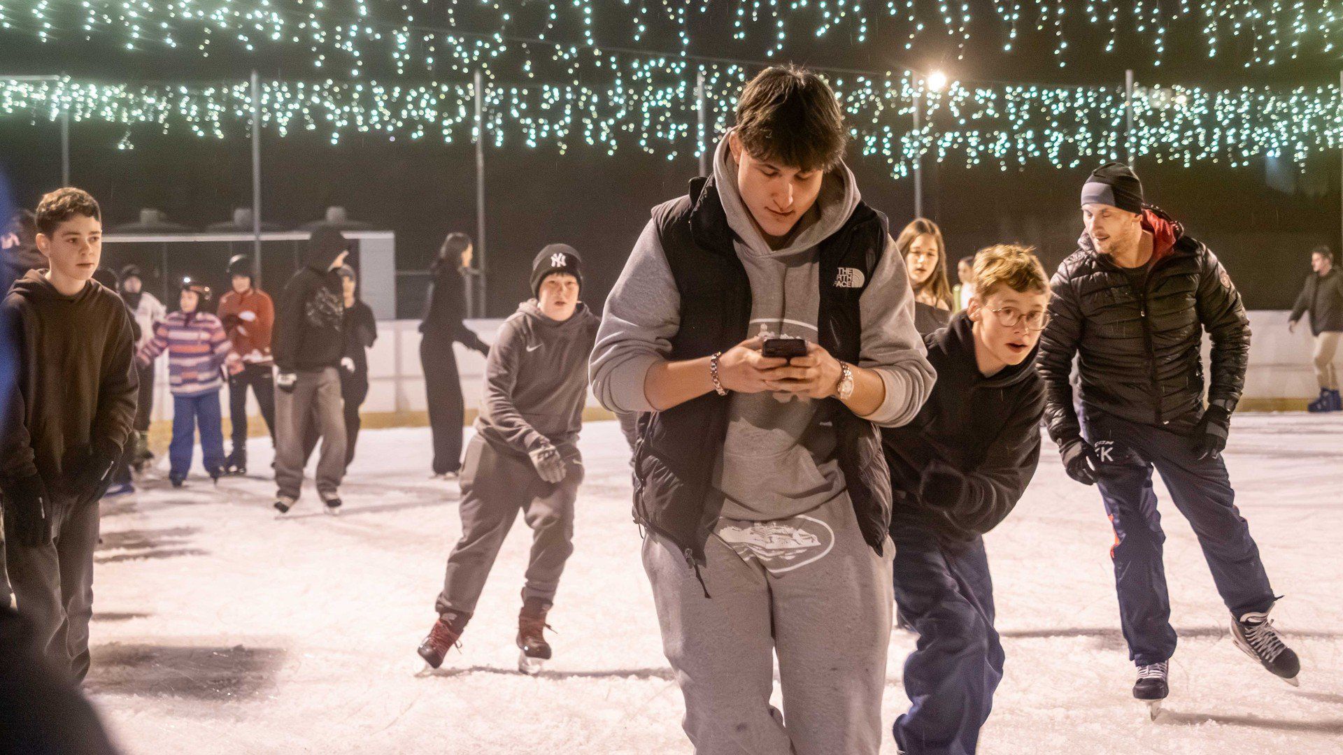 OSiR Wągrowiec zaprasza na lodowisko - mikołajkowe otwarcie pełne atrakcji