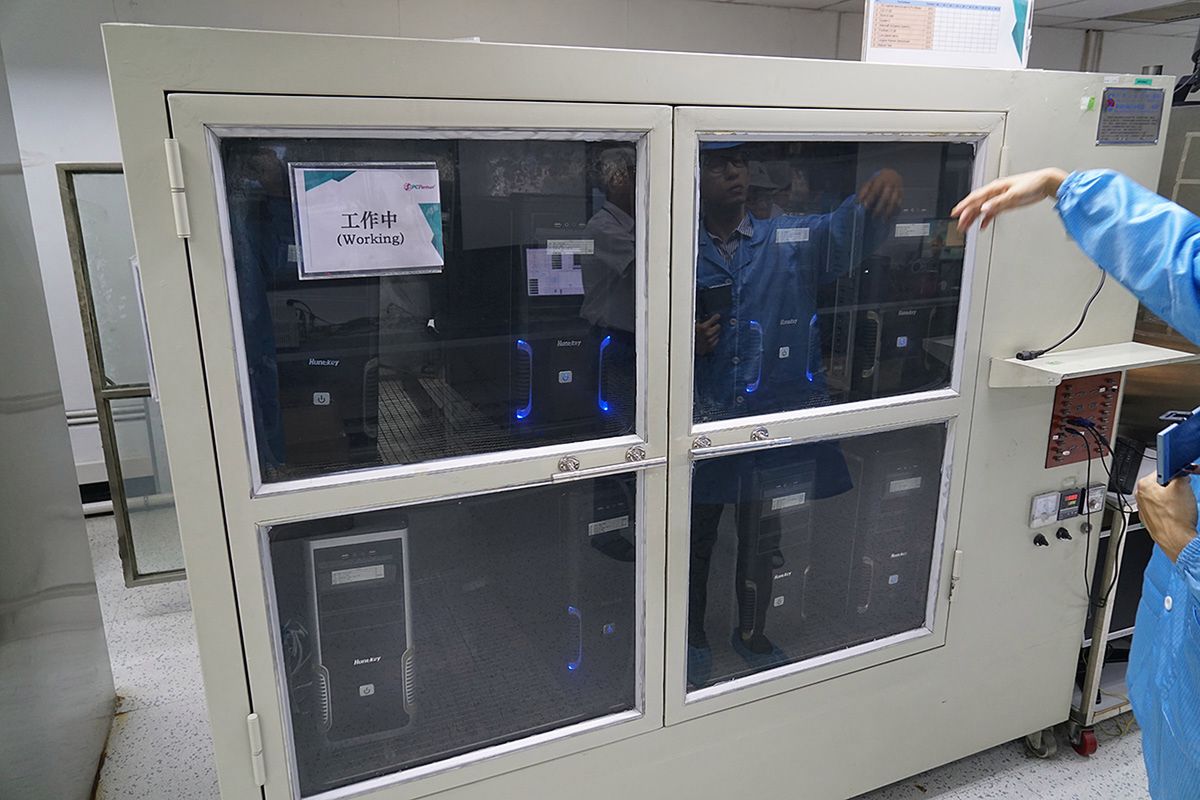 Tester stabilności w wysokiej temperaturze. Źródło: Akiba PC Hotline!