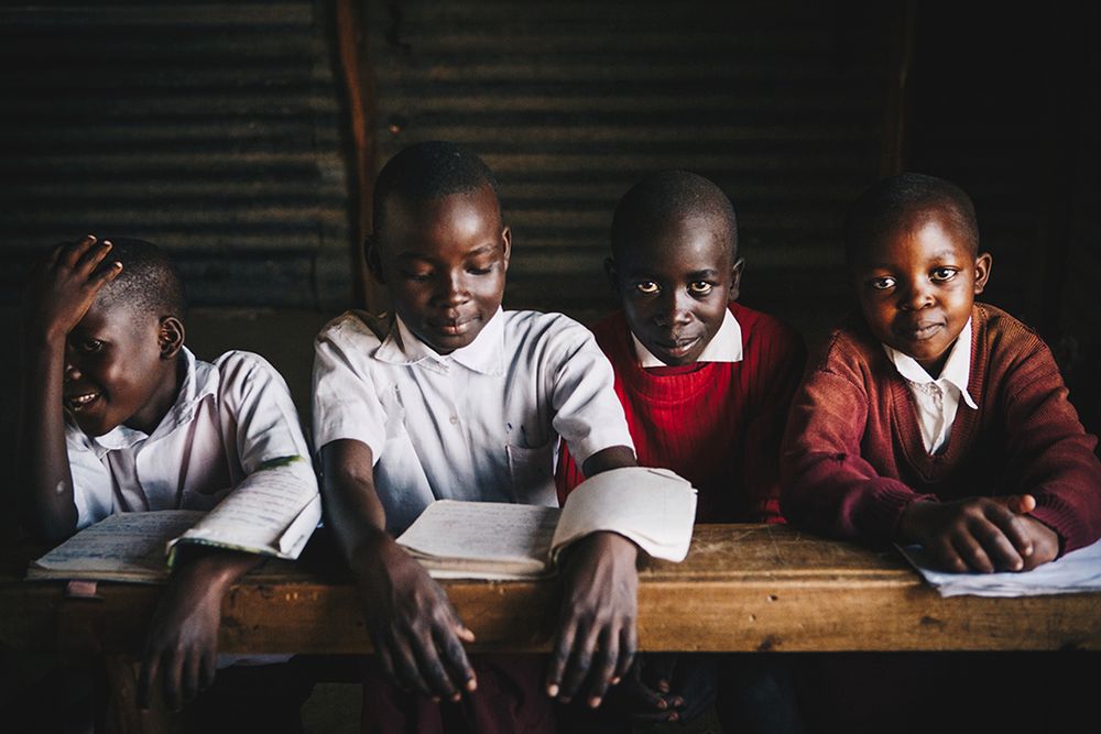 Bruno Roseti odwiedził i sfotografował fascynujące życie plemienia Luo 20