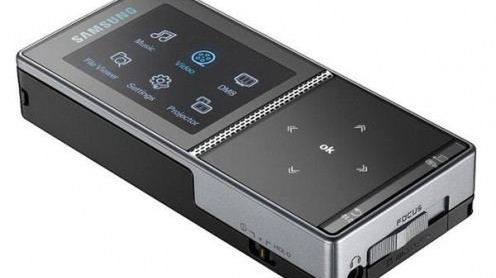 Samsung: mikro projektor w maju. i7410 latem. Znamy cenę! 1