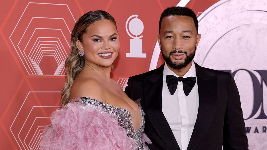 Chrissy Teigen i John Legend błyszczeli na czerwonym dywanie