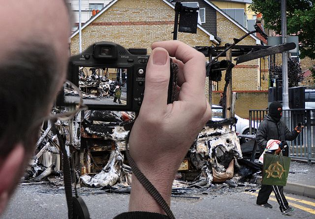 Dlaczego doszło do zamieszek w Londynie? Naukowcy szukają odpowiedzi 3
