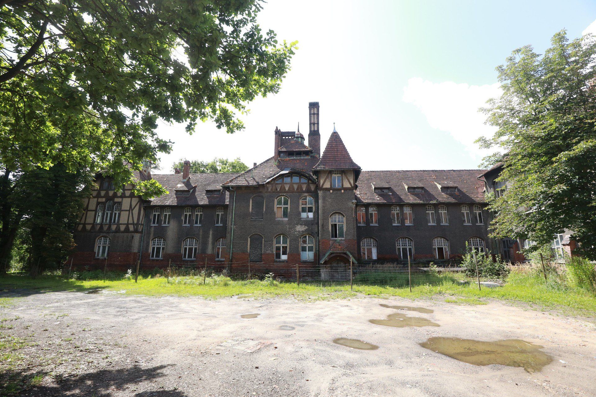 ŚUM inwestuje w przyszłość. W Zabrzu rusza budowa centrum symulacji. To największy projekt uczelni od lat