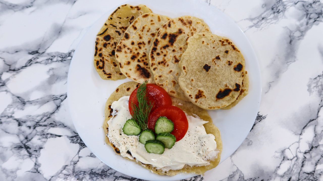 Podpłomyki. Przepis na mięciutkie placki