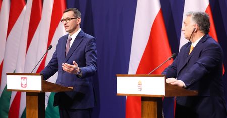 Budżet UE. Polska i Węgry wydały wspólne oświadczenie: "weto bazowym scenariuszem"
