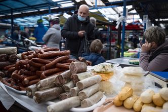 Wpływ pogody na świąteczne zakupy. W tym roku podobnie, jak w zeszłym