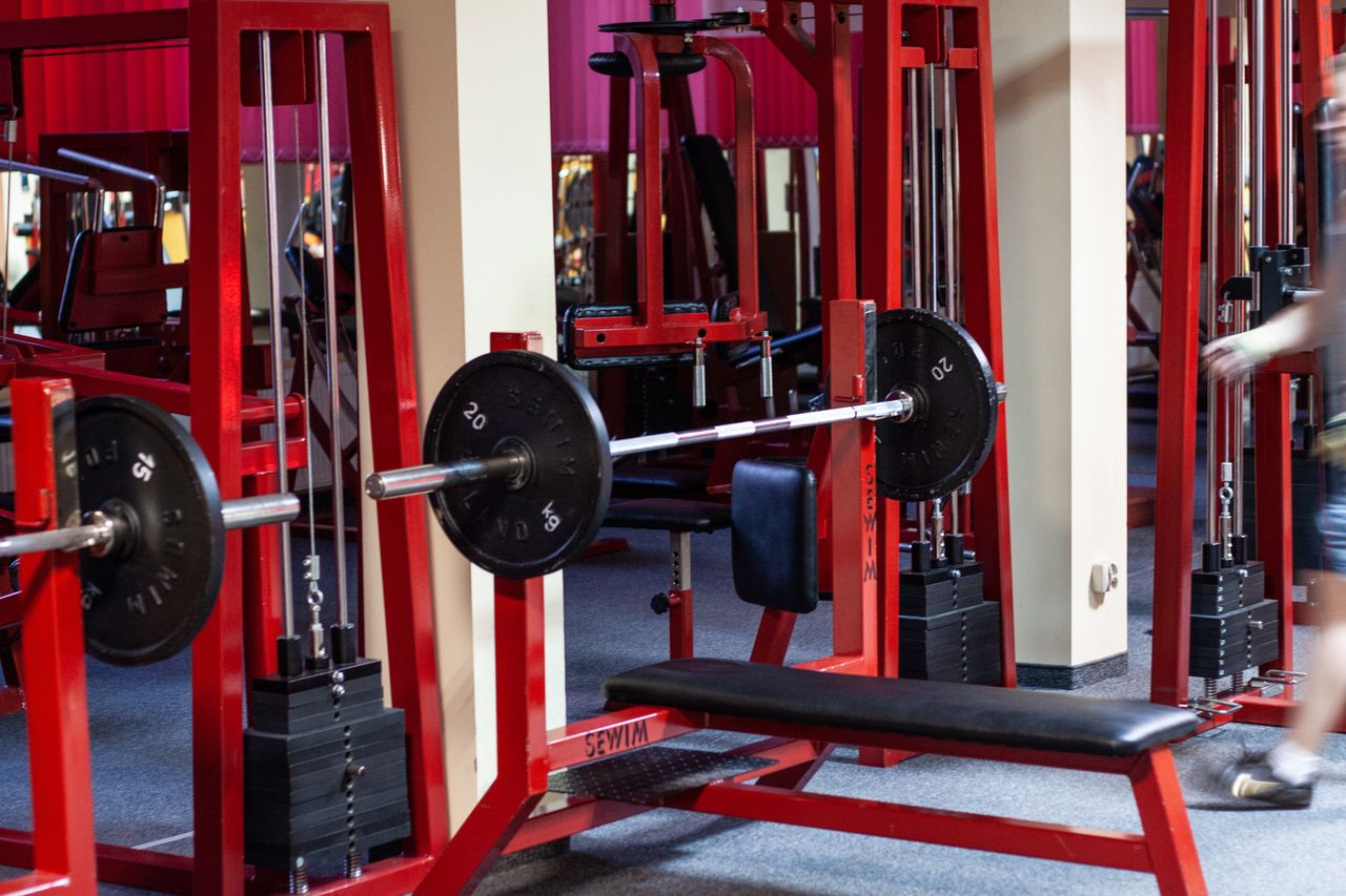 Lockdown w Polsce. Wojsko kontroluje siłownie