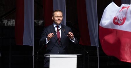 Nawrocki będzie miał problemy? NIK kończy kontrolę w IPN
