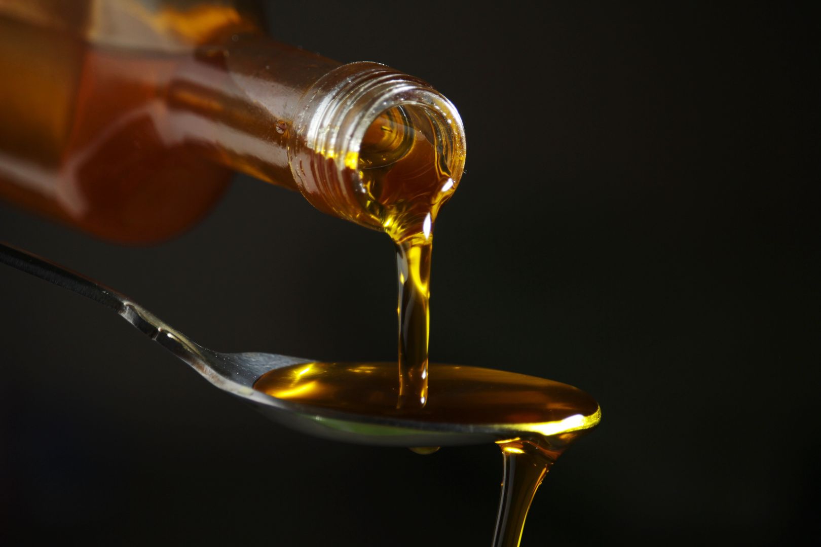 Udowodniono, że olej rzepakowy wspomaga odchudzanie