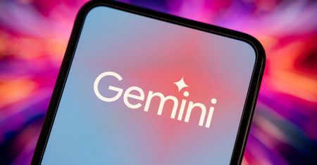 Gemini trafia do Google Chrome. Wyjaśni zawartość stron
