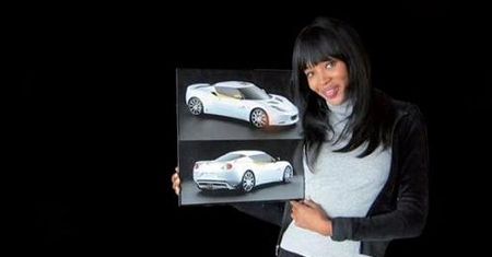 Lotus i Naomi Campbell dla Haiti