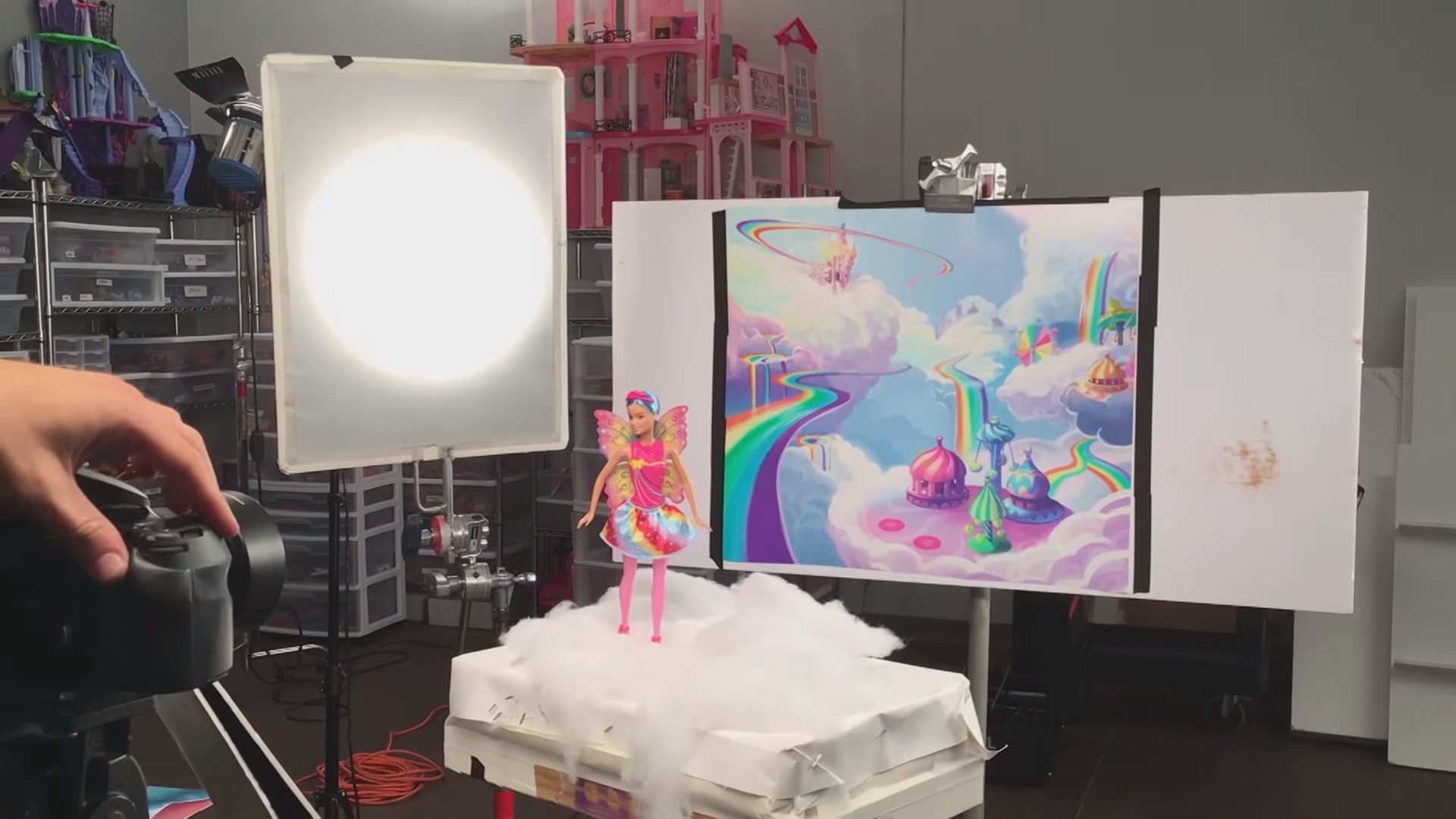 Jak powstają zdjęcia produktowe lalek Barbie? 2