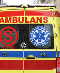 Pacjent zginął po wypadnięciu z karetki. Wraca sprawa pielęgniarki