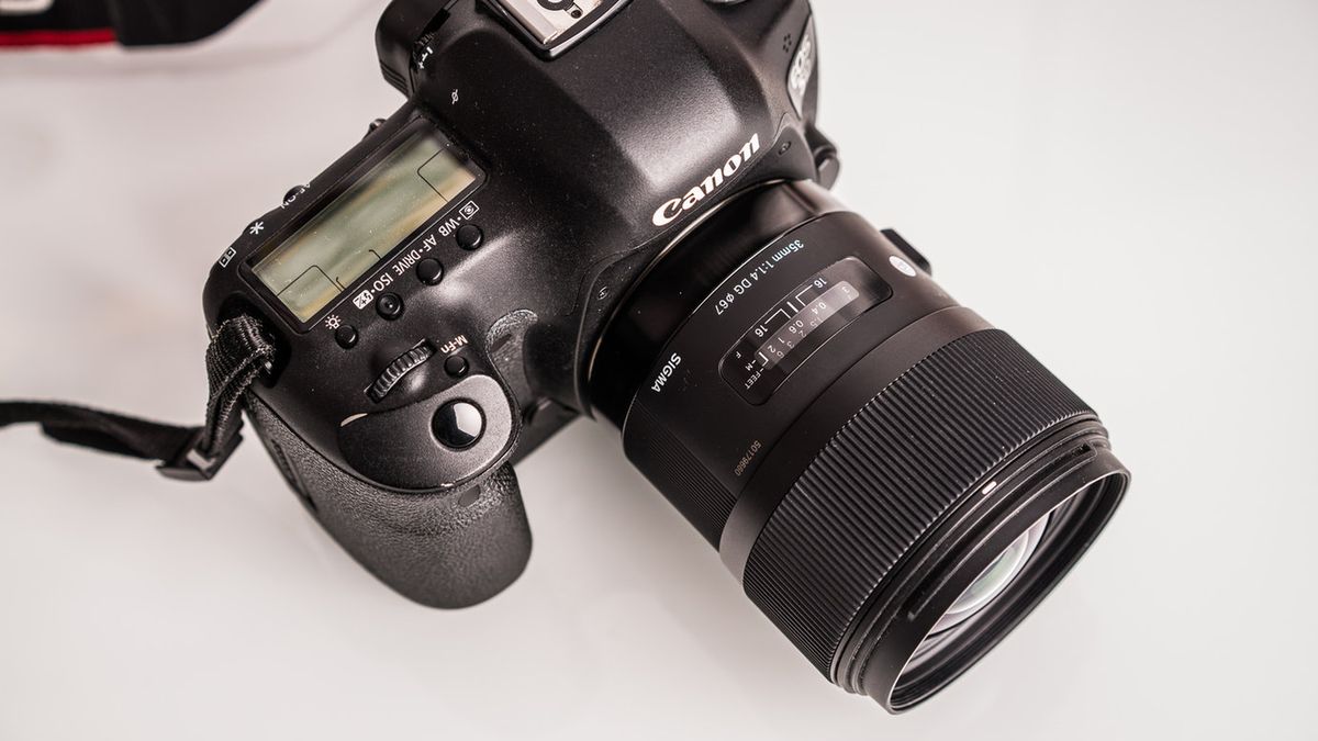 Trzy obiektywy Sigmy nie są w pełni kompatybilne z Canonem EOS-1D X Mark II 1