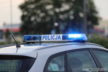 Wysokie Mazowieckie: Policjanci zabezpieczyli nielegalne papierosy o wartości ponad 70 tys. zł