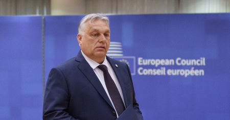 Orban szuka pomocy w Pekinie. Potrzebuje pieniędzy