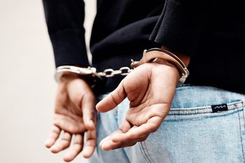 Kalisz: 22-latek zaatakował swoją babcię. Został tymczasowo aresztowany