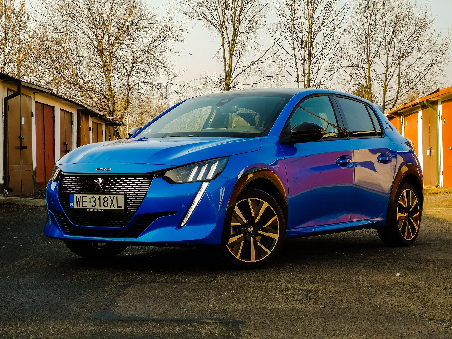 Peugeot 208 GT Line: wirtualne zegary 3D oraz obsługa systemu 43