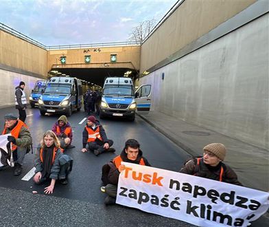 Protest Ostatniego Pokolenia w Warszawie. Zablokowali Wisłostradę