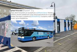 Gdynia. Atak antyszczepionkowców na mobilny punkt szczepień