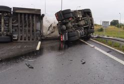 Wypadek na S3. Cysterna zablokowała drogę