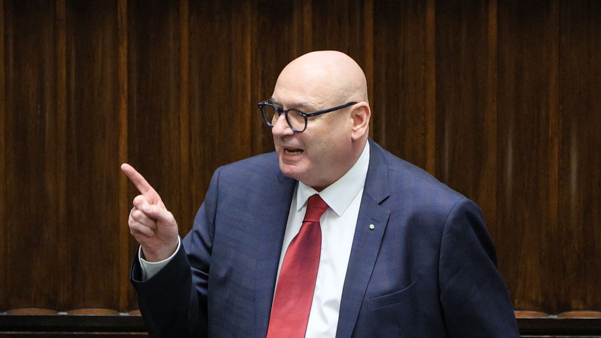 Piotr Zgorzelski
Warszawa, 12.06.2024. Wicemarsza�ek Piotr Zgorzelski na sali obrad Sejmu w Warszawie, 12 bm. Sejm zajmie si� m.in. prezydenckim projektem zmieniaj�cym struktur� kierowania i dowodzenia si�ami zbrojnymi. (mr) PAP/Pawe� Supernak
Pawe� Supernak
10, 10., kadencja, kadencji, obrad, polityk polityka, posiedzenie, pos�owie, rz�d, sala, sejm, sejmu, X