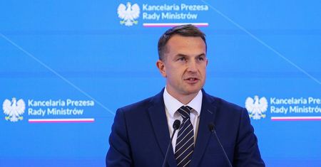 Zalegają ZUS setki milionów złotych. Rząd chce to uciąć