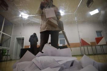 Nie pomogły kampanie. Tylu Polaków poszło do urn do południa