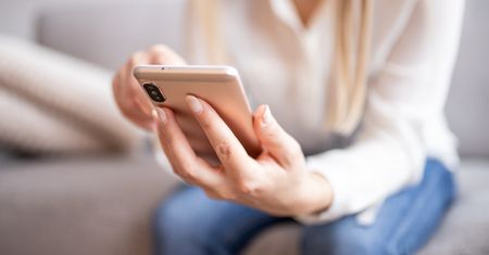Zdobądź vouchery do Costa Coffee lub dostęp do Tindera pobierając aplikacje z Huawei AppGallery!