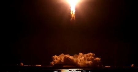 Start z potworem na pokładzie. SpaceX świadome strat