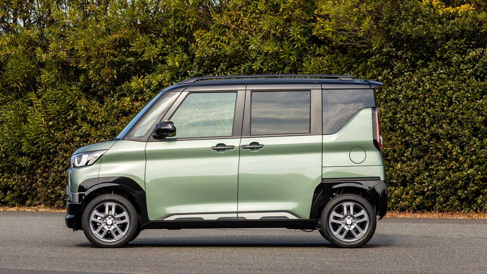 Mitsubishi Delica Mini