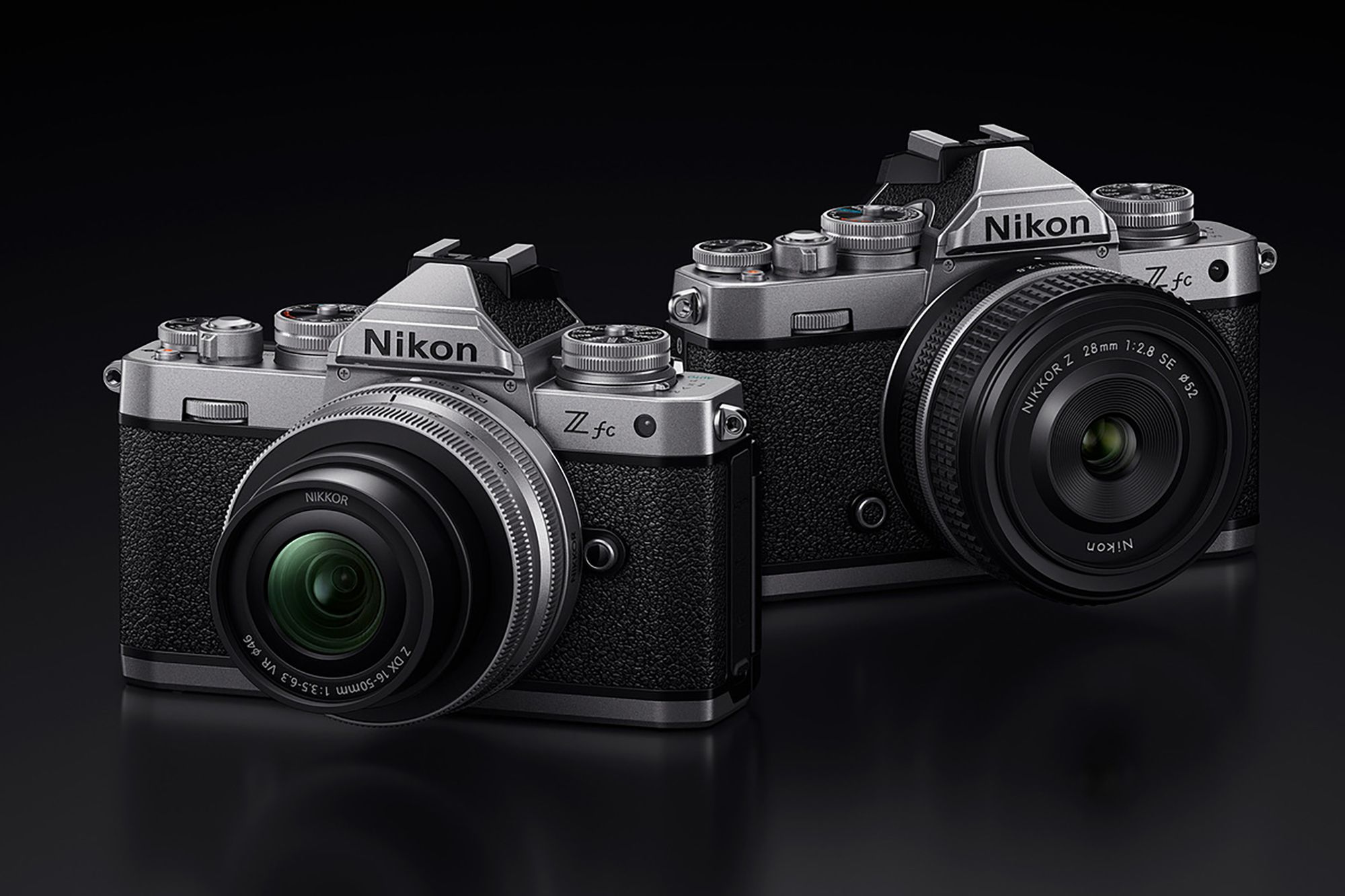 Nikon Z fc to najmłodsze dziecko Nikona w ciuchach dziadka. Czy jest potrzebny? 1