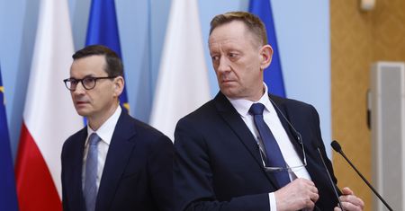 Sypie się przekaz Telusa i Morawieckiego? "Lekko nie będzie"