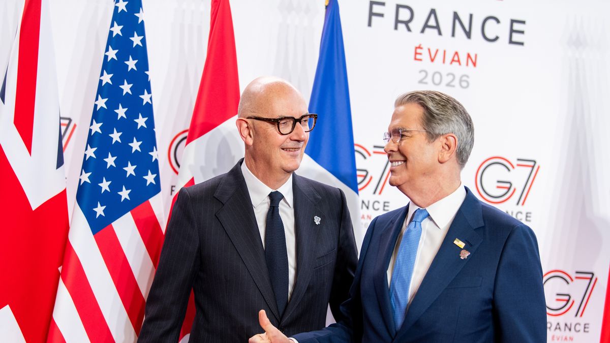 Francuski minister Roland Lescure i sekretarz USA Scott Bessent