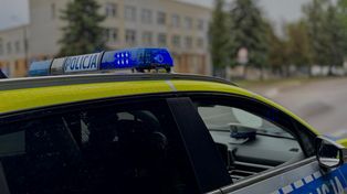 Augustów: 18-latek pędził Audi 130 km/h w terenie zabudowanym. Stracił prawo jazdy