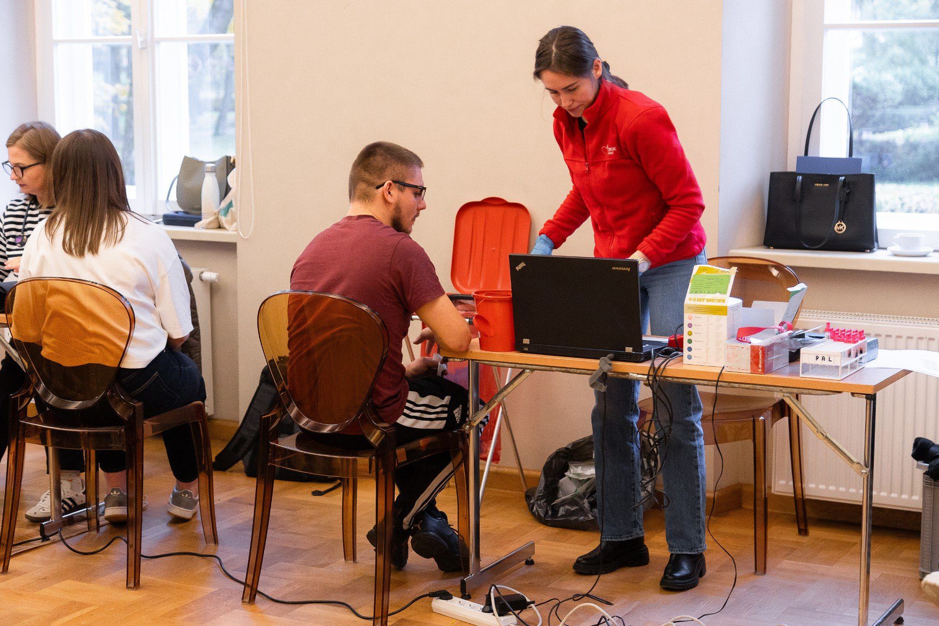 Zbiórka krwi w Poddębickim Domu Kultury i Sportu